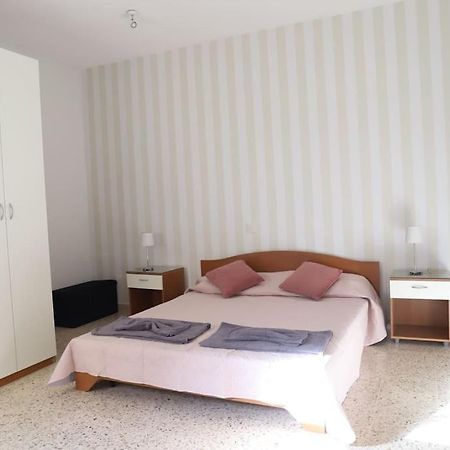 Seaview 3 Bedroom Apartment In Sliema Exteriör bild