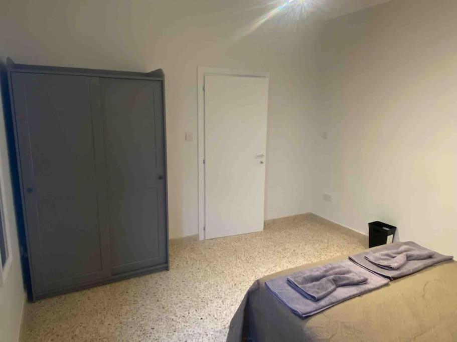 Seaview 3 Bedroom Apartment In Sliema Exteriör bild