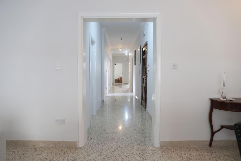 Seaview 3 Bedroom Apartment In Sliema Exteriör bild